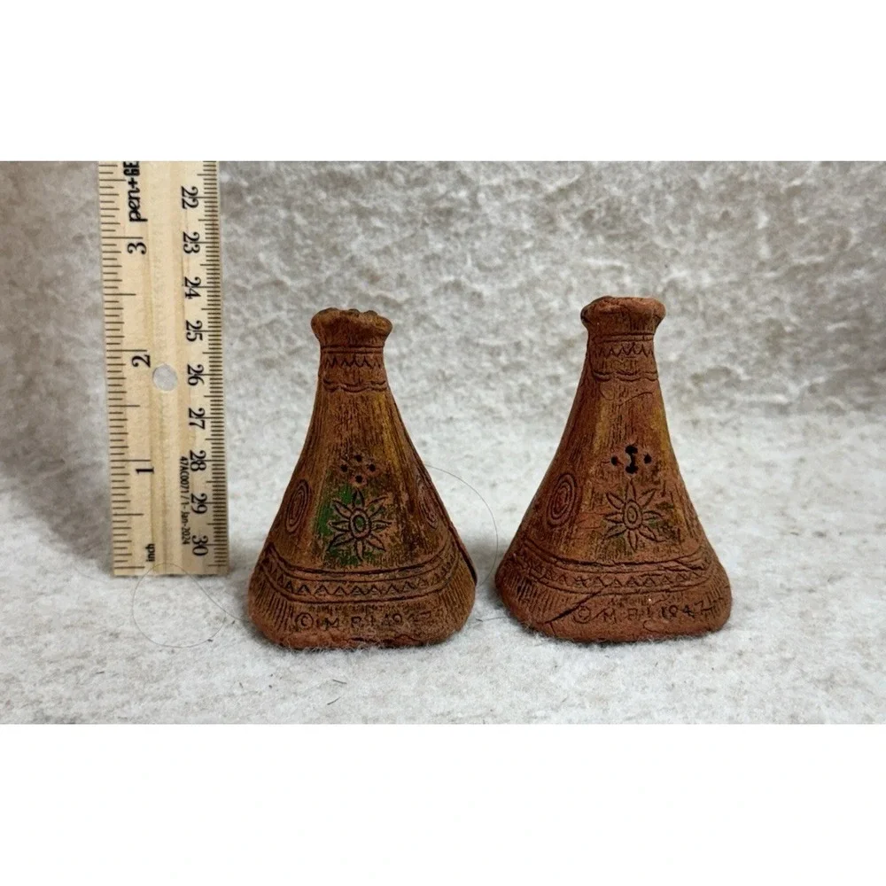 Mali Hand Carved Teepee Salt & Pepper Shakers Wood‎  3